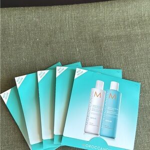 Moroccanoil color care shampoo and conditioner sample set x5